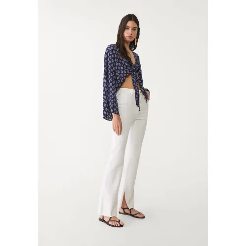 Jean D74 flare fendu 32 - Stradivarius - Modalova