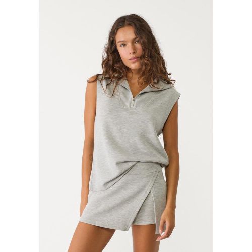 Veste sans manches douce au toucher avec fermeture Éclair XS - Stradivarius - Modalova