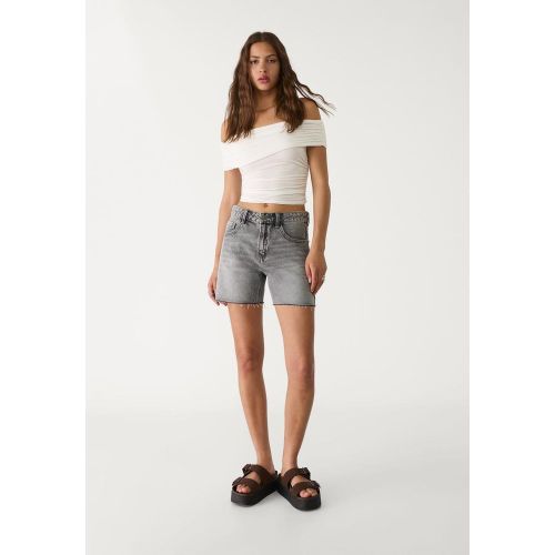 Bermuda en denim DENIM NOIR DÉLAVÉ 32 - Stradivarius - Modalova