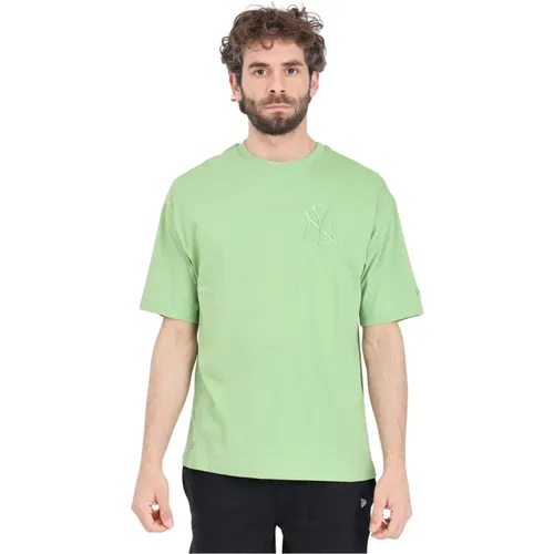 New Era - Tops > T-Shirts - Green - new era - Modalova