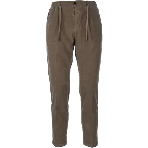 Trousers > Slim-fit Trousers - - Cruna - Modalova