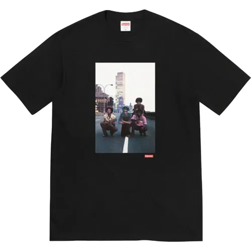 Supreme - Tops > T-Shirts - Black - Supreme - Modalova