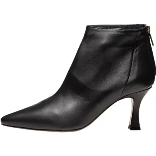 Shoes > Boots > Heeled Boots - - Poche Paris - Modalova