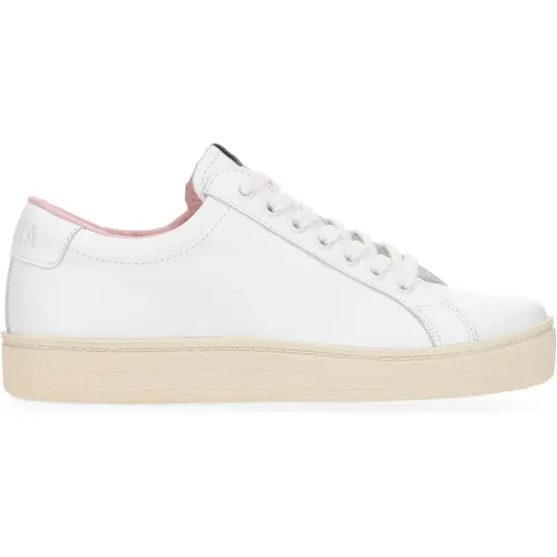 Shoes > Sneakers - - Novesta - Modalova