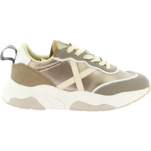 Munich - Shoes > Sneakers - Beige - Munich - Modalova