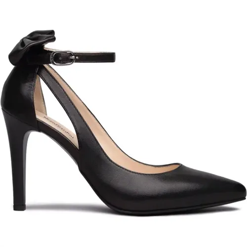 Shoes > Heels > Pumps - - Nerogiardini - Modalova