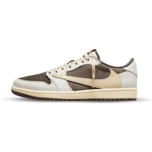 Jordan - Shoes > Sneakers - Beige - Jordan - Modalova