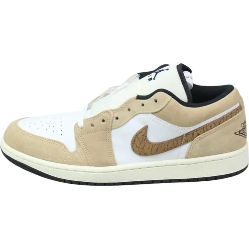 Jordan - Shoes > Sneakers - Beige - Jordan - Modalova