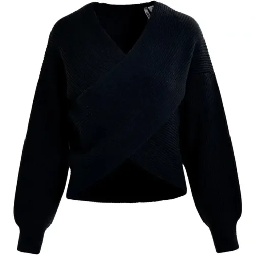 Knitwear > V-neck Knitwear - - Essentiel Antwerp - Modalova