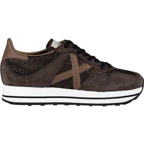 Munich - Shoes > Sneakers - Brown - Munich - Modalova