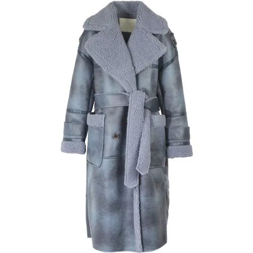 Coats > Belted Coats - - OOF Wear - Modalova