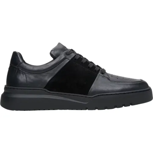 Estro - Shoes > Sneakers - Black - Estro - Modalova