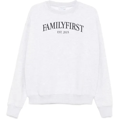 Sweatshirts & Hoodies > Sweatshirts - - Family First - Modalova