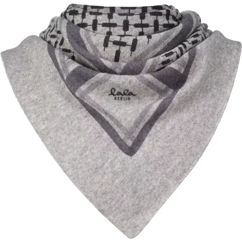 Accessories > Scarves > Winter Scarves - - Lala Berlin - Modalova