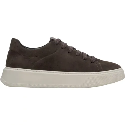 Estro - Shoes > Sneakers - Brown - Estro - Modalova