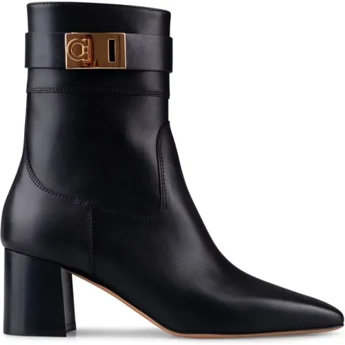 Shoes > Boots > Heeled Boots - - Salvatore Ferragamo - Modalova