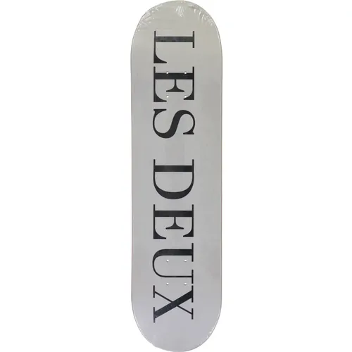 Sport > Sports > Skateboarding > Skateboards & Accessories - - Les Deux - Modalova