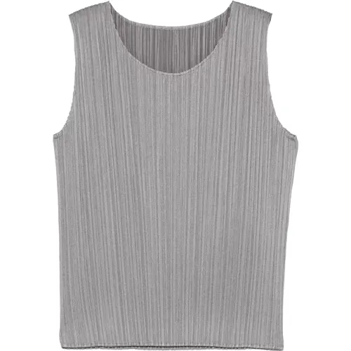 Tops > Sleeveless Tops - - Issey Miyake - Modalova