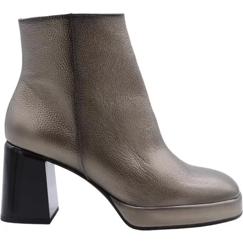 Shoes > Boots > Heeled Boots - - Hispanitas - Modalova