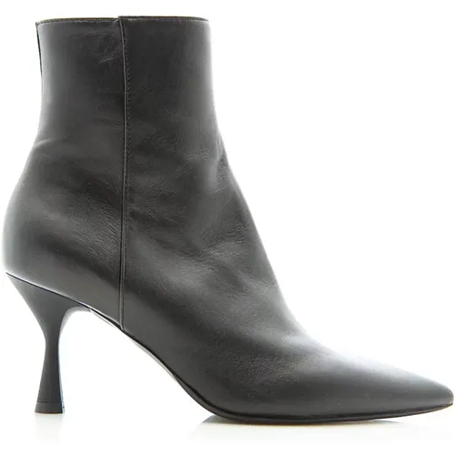 Shoes > Boots > Heeled Boots - - Attilio Giusti - Modalova