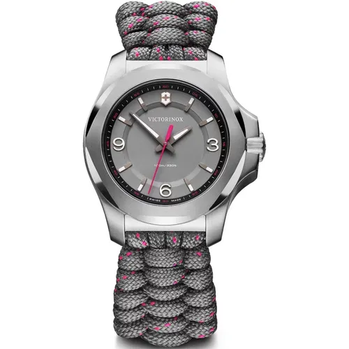 Accessories > Watches - - Victorinox - Modalova