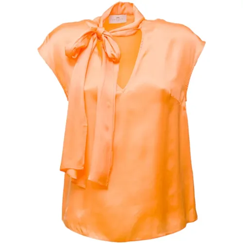 Blouses & Shirts > Blouses - - Nenette - Modalova