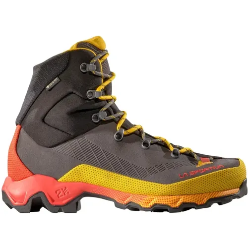 Sport > Outdoor > Trekking Boots - - la sportiva - Modalova