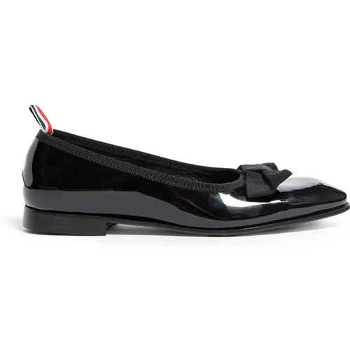 Shoes > Flats > Ballerinas - - Thom Browne - Modalova