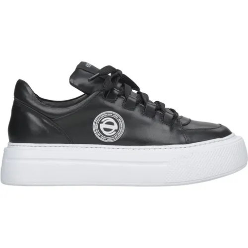 Estro - Shoes > Sneakers - Black - Estro - Modalova