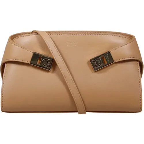 Bags > Cross Body Bags - - Salvatore Ferragamo - Modalova