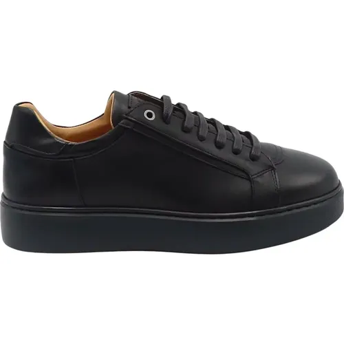 Exton - Shoes > Sneakers - Black - Exton - Modalova