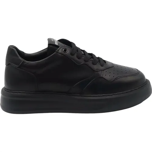 Exton - Shoes > Sneakers - Black - Exton - Modalova