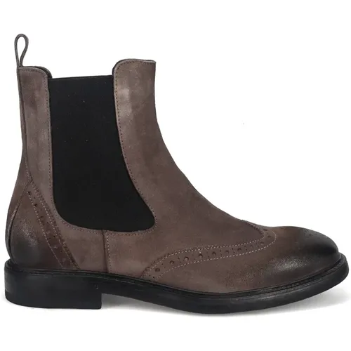 Shoes > Boots > Chelsea Boots - - Sangiorgio - Modalova