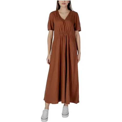 Dresses > Day Dresses > Maxi Dresses - - b.Young - Modalova