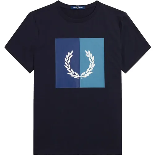 Tops > T-Shirts - - Fred Perry - Modalova