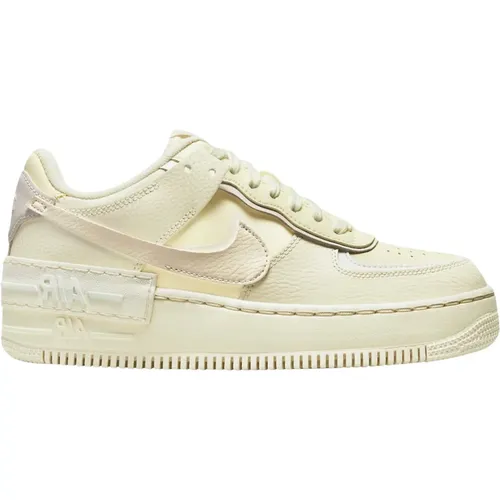 Nike - Shoes > Sneakers - Beige - Nike - Modalova