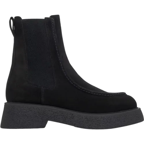 Shoes > Boots > Chelsea Boots - - Estro - Modalova