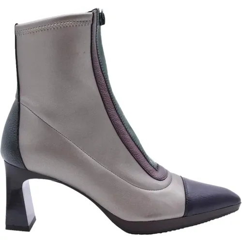 Shoes > Boots > Heeled Boots - - Hispanitas - Modalova