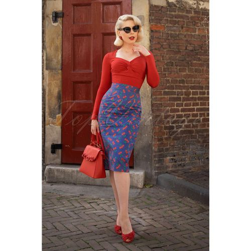 TopVintage exclusive ~ Adriana Cherry Dots Pencil Skirt Années 50 en Marine - topvintage boutique collection - Modalova