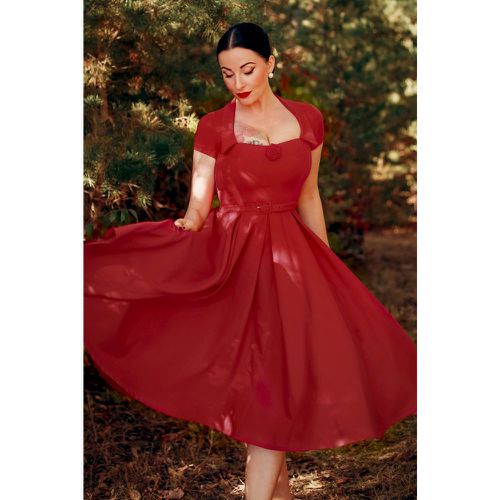 The Bette Swing Dress in Red - Vintage Diva - Modalova