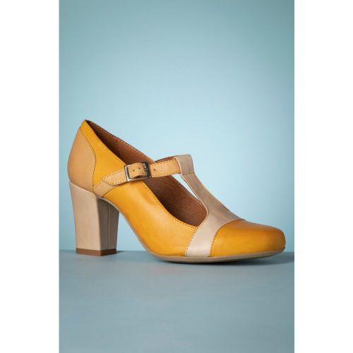 Heartbreak T-Strap Pumps in Ochre - miz mooz - Modalova