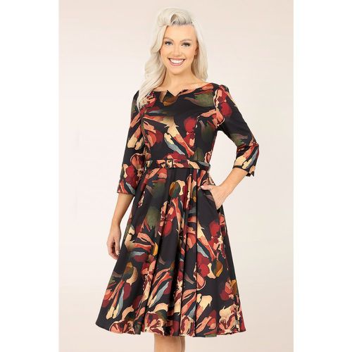 Robe Corolle Orange Flowers en Noir - hearts & roses - Modalova