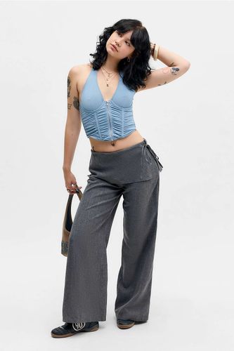 Haut cache-caur froncé Hot Stuff en taille: Small - Out From Under - Modalova