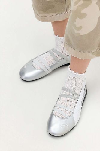 Chaussettes à la cheville à bord laitue pointelle en taille: TAILLE UNIQUE - Out From Under - Modalova