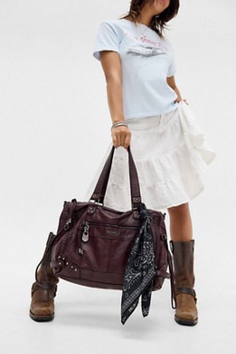 Sac Cindy en simili cuir lavé avec détail foulard en taille: TAILLE UNIQUE - BDG - Modalova