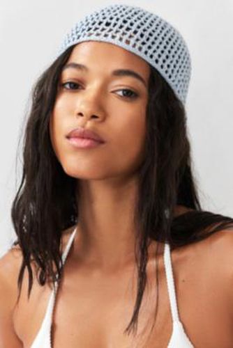 UO - Mini-casquette sans visière en maille par en - Urban Outfitters - Modalova