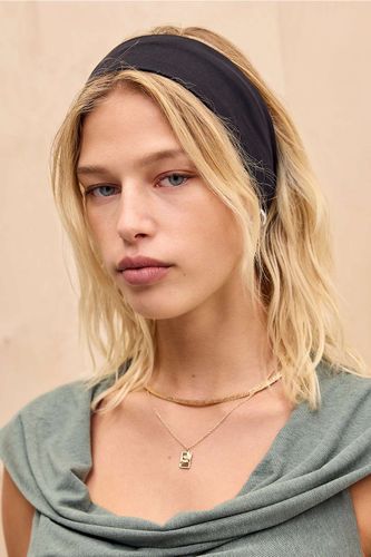 Bandeau Large Uni par en taille: TAILLE UNIQUE - Urban Outfitters - Modalova