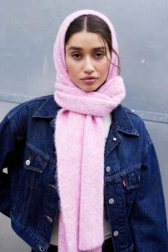 Écharpe en maille douce UO par en taille: TAILLE UNIQUE - Urban Outfitters - Modalova