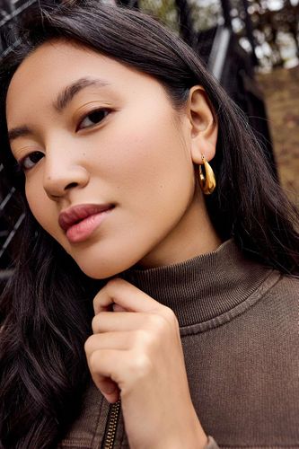 Mini boucles d'oreilles créoles UO Taper par taille: TAILLE UNIQUE - Urban Outfitters - Modalova