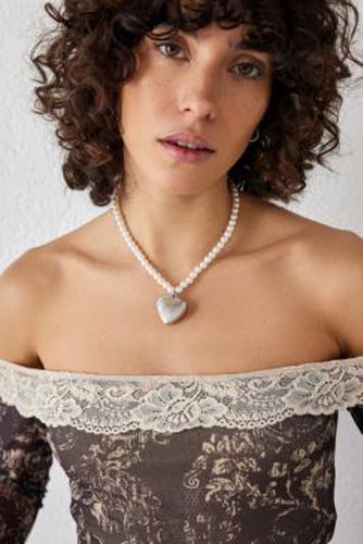 Collier de perles avec pendentif de caur - Silence + Noise - Modalova